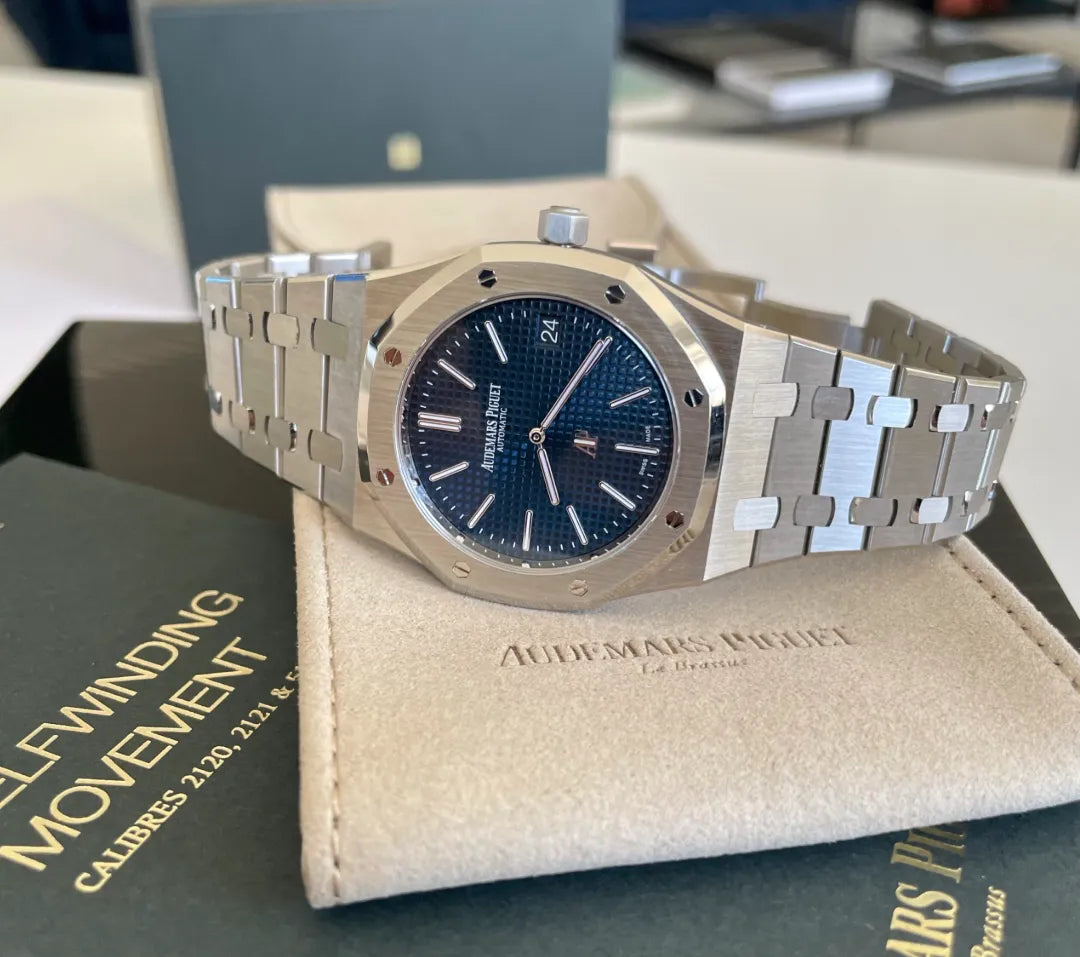 Audemars Piguet Royal Oak 41mm Black Dial – Stainless Steel Luxury Watch